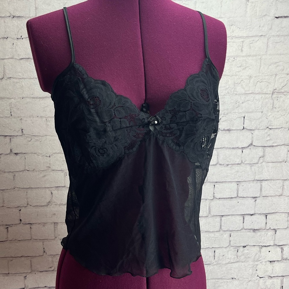 Seductive wear by cinema etoile size medium black lace and mesh camisole